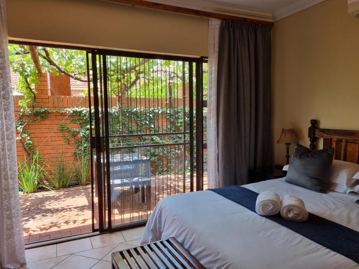 Camelia Guest House Μπλουμφοντέιν Εξωτερικό φωτογραφία